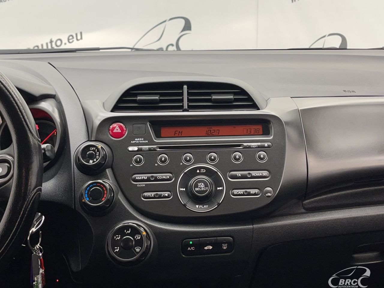 Honda Jazz | 14
