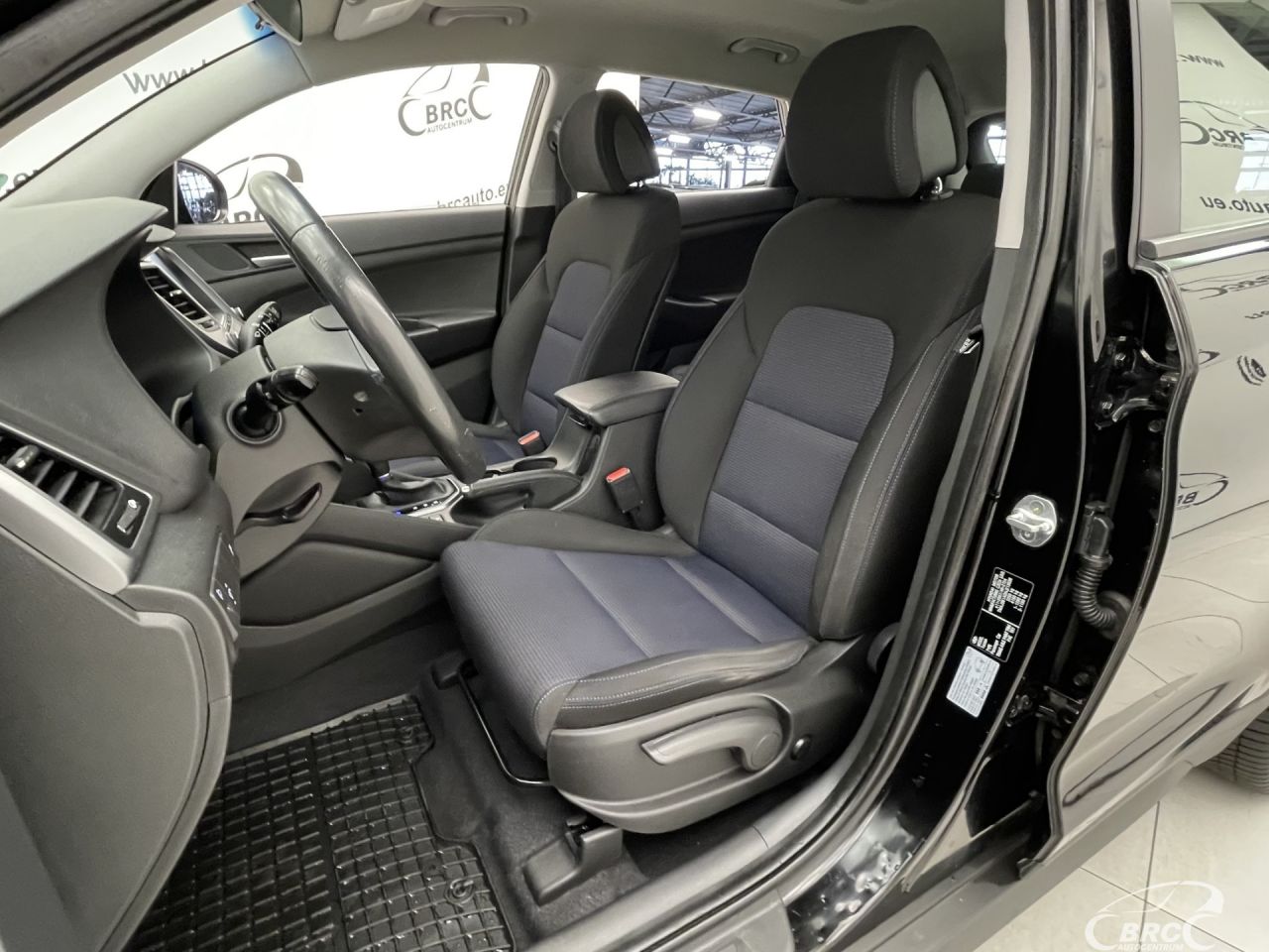 Hyundai Tucson | 21