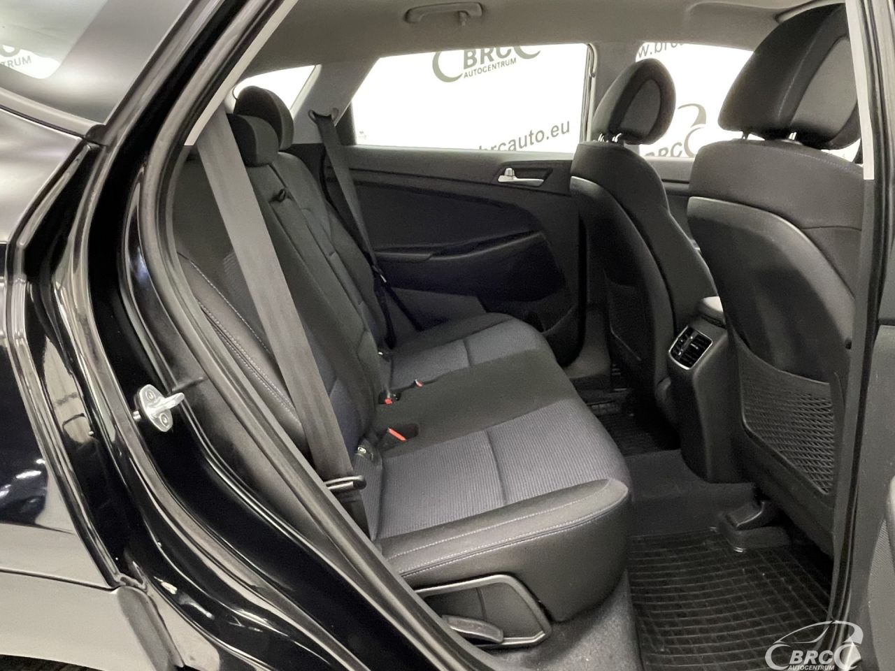 Hyundai Tucson | 8
