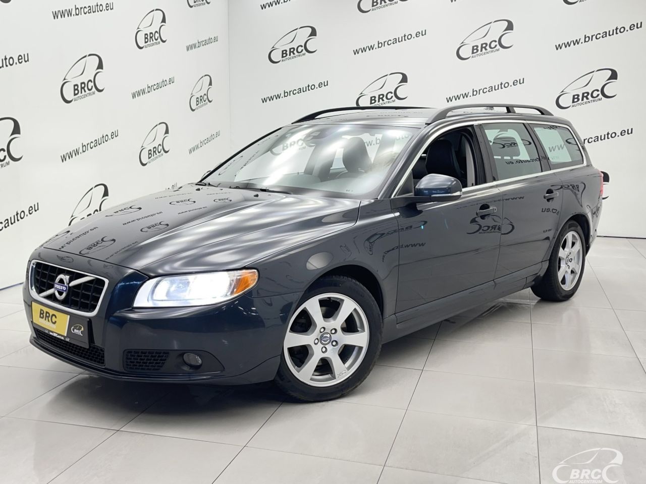 Volvo V70, universal