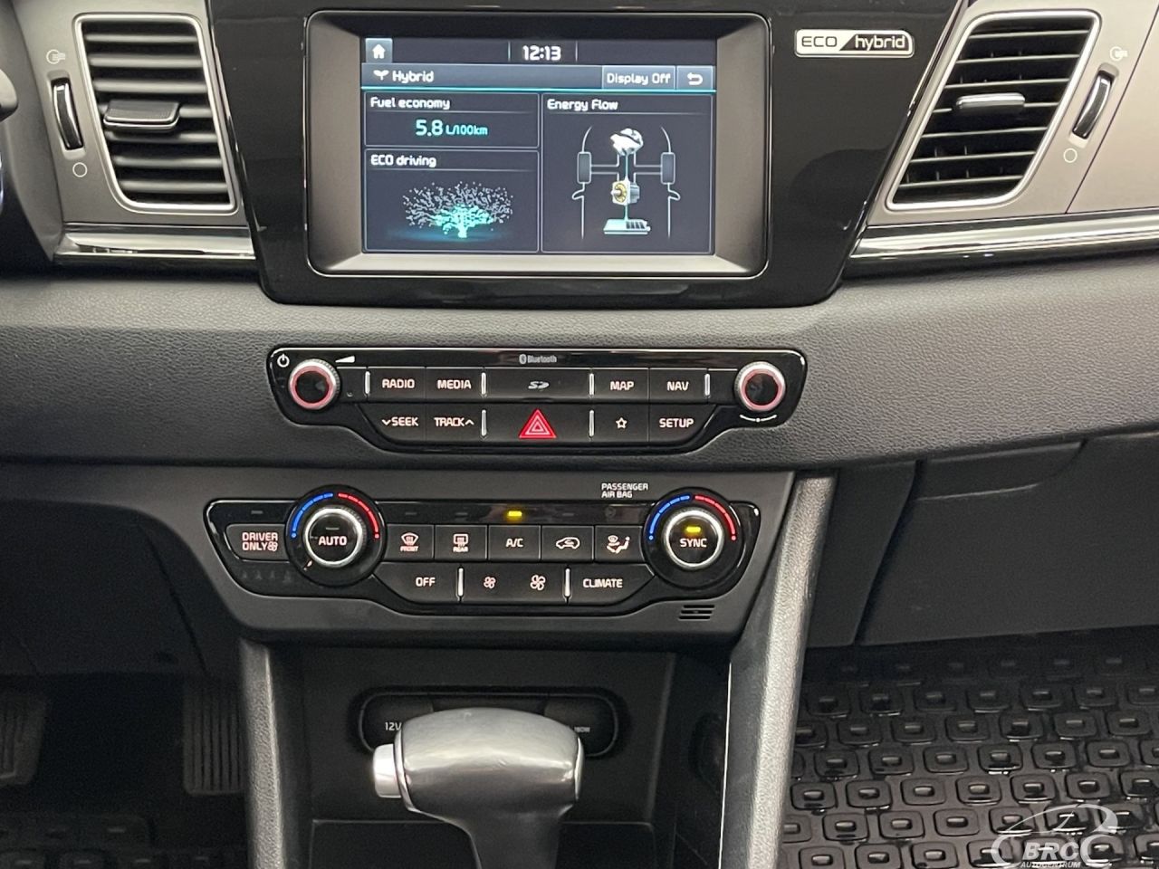 Kia Niro | 15