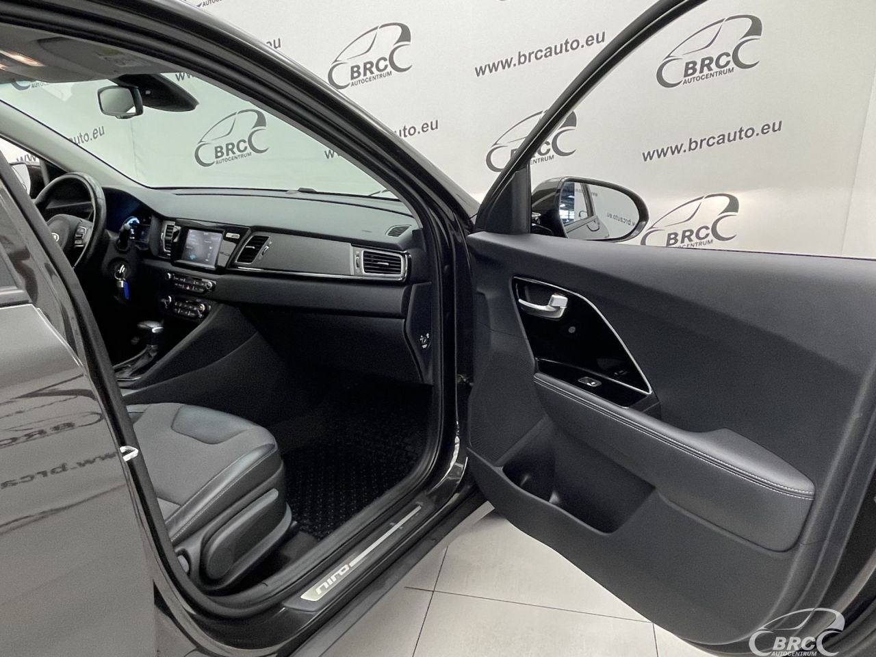 Kia Niro | 7