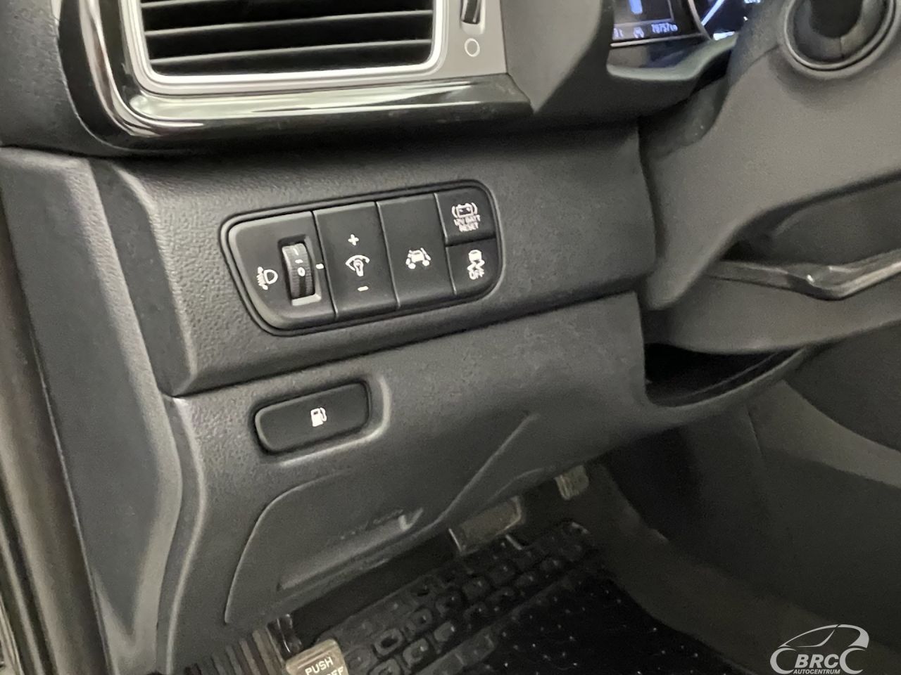 Kia Niro | 23