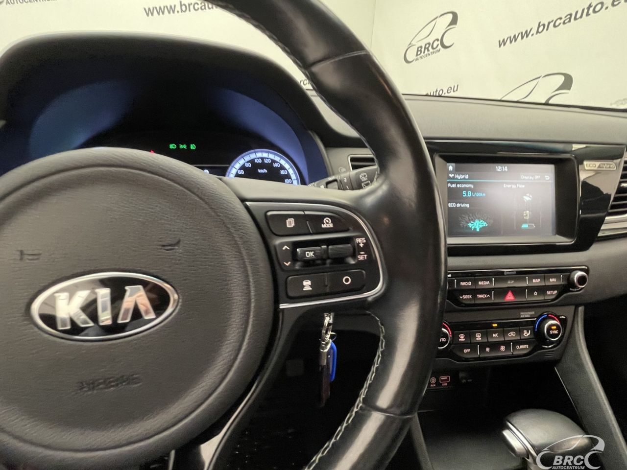 Kia Niro | 27