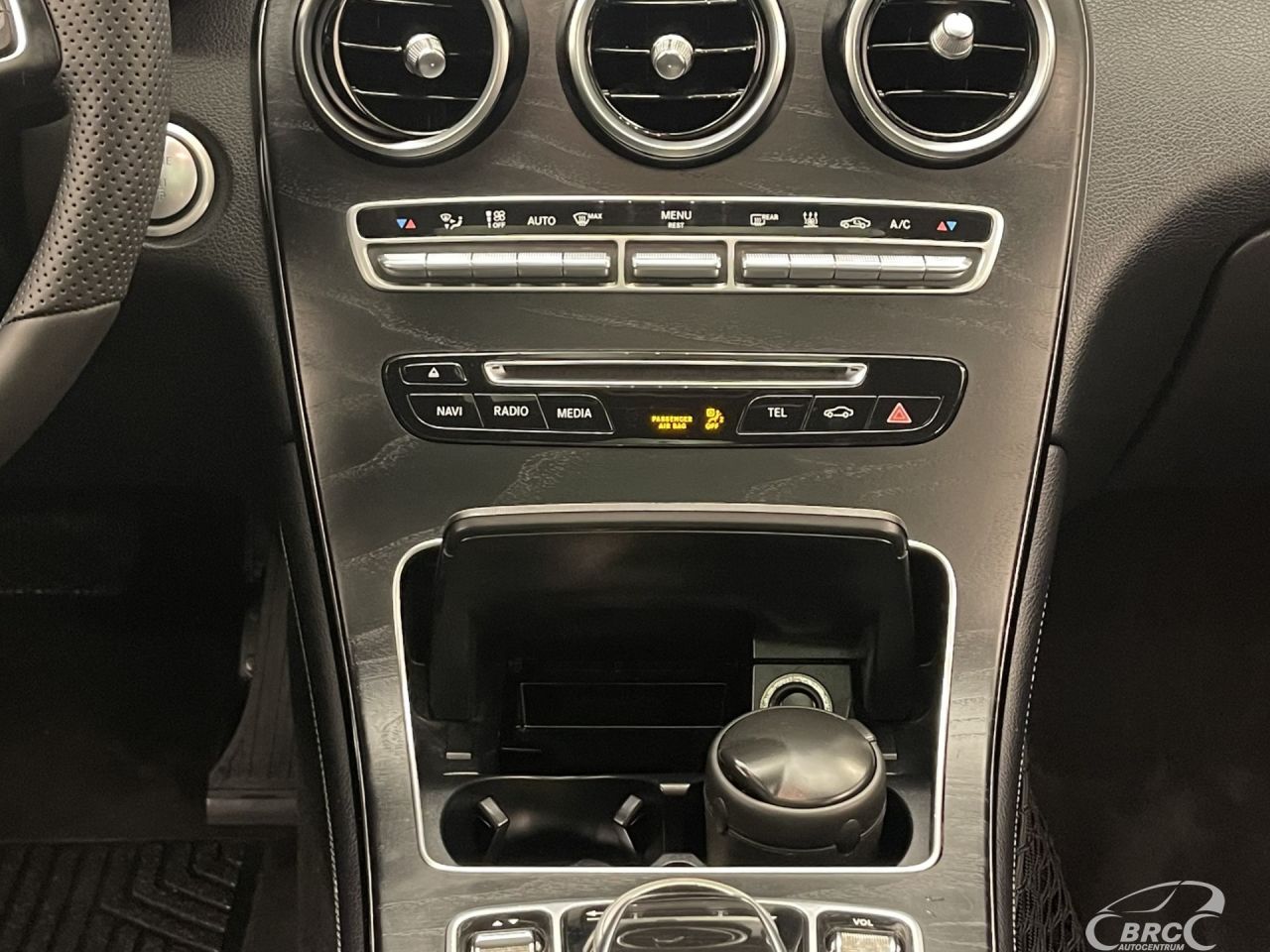 Mercedes-Benz GLC350 | 15