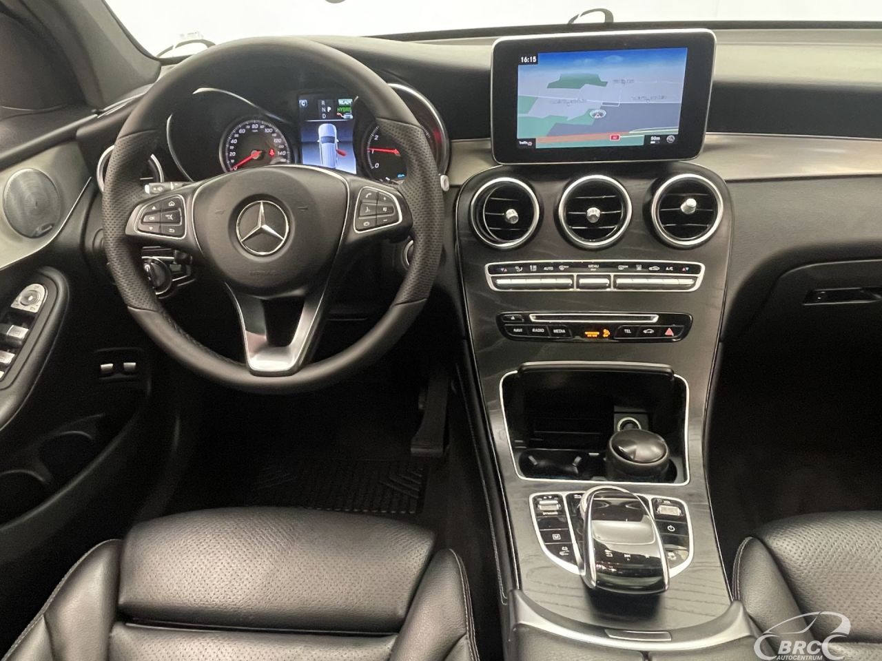 Mercedes-Benz GLC350 | 13