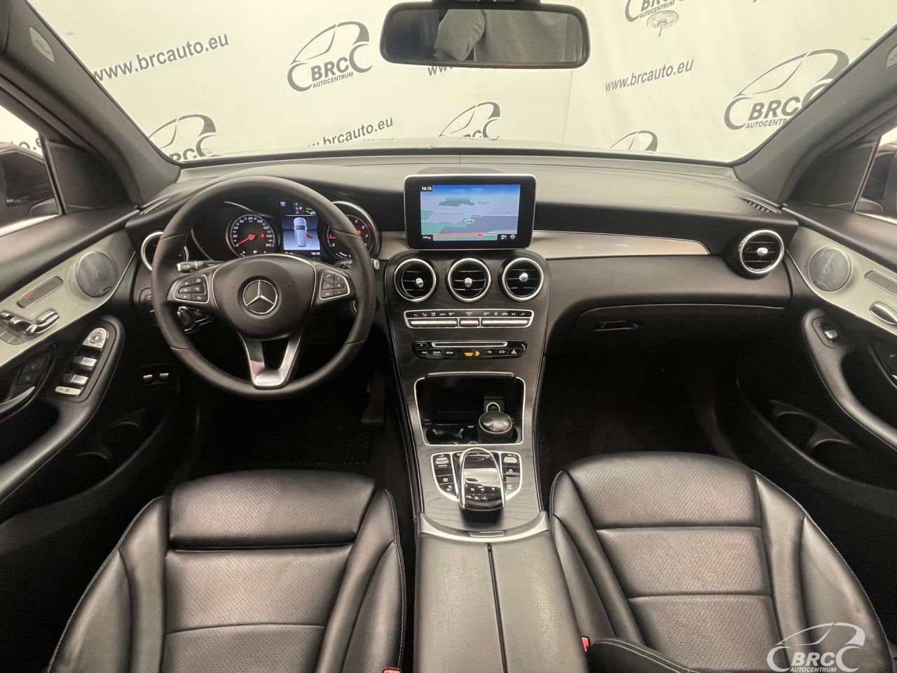 Mercedes-Benz GLC350 | 2
