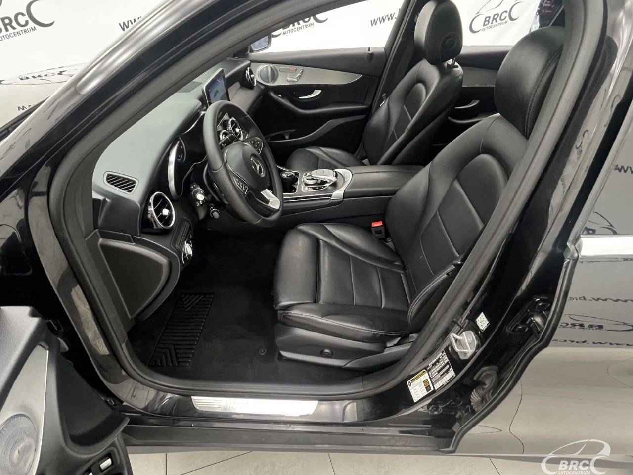 Mercedes-Benz GLC350 | 19
