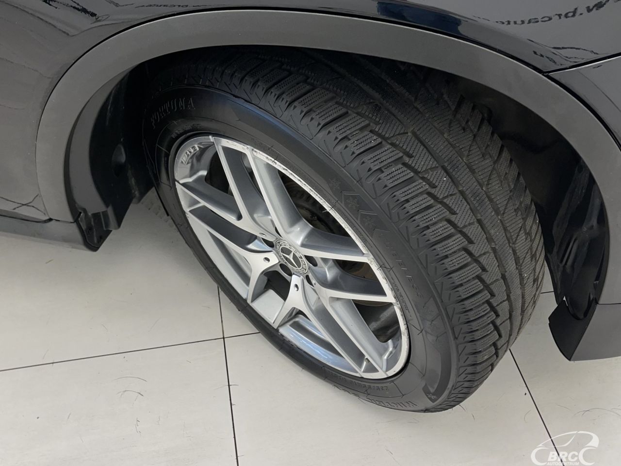 Mercedes-Benz GLC350 | 43