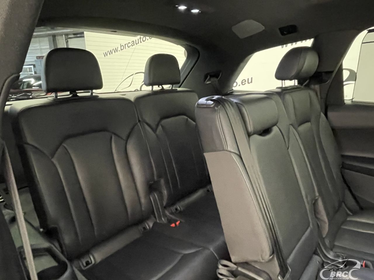 Audi Q7 | 14