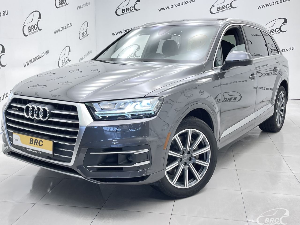 Audi Q7 | 51