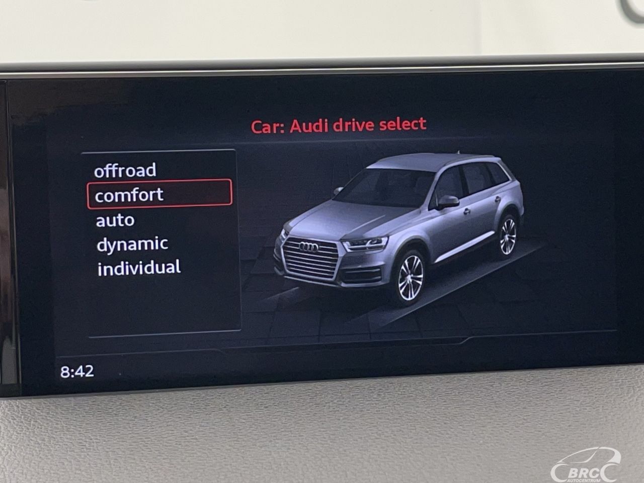 Audi Q7 | 44