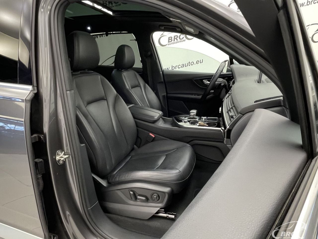 Audi Q7 | 6