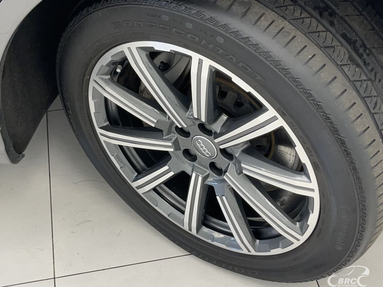 Audi Q7 | 45