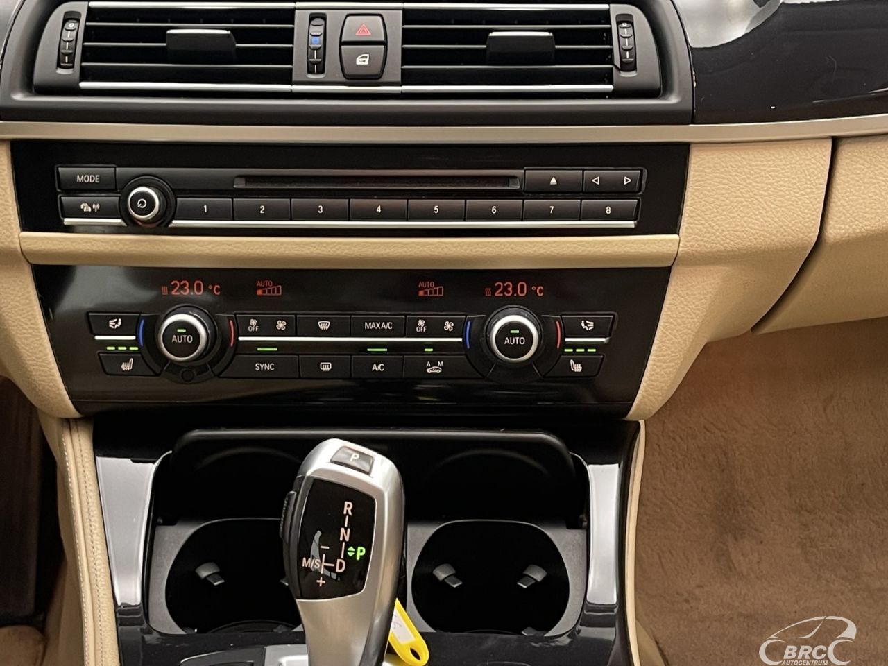 BMW 520 | 15