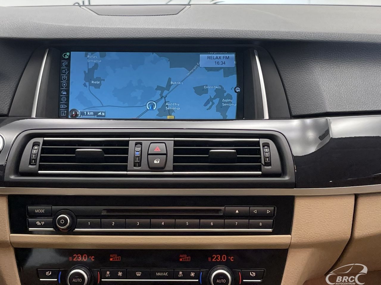 BMW 520 | 14