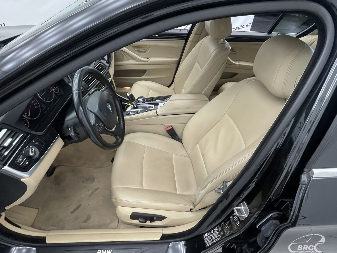 BMW 520 | 19