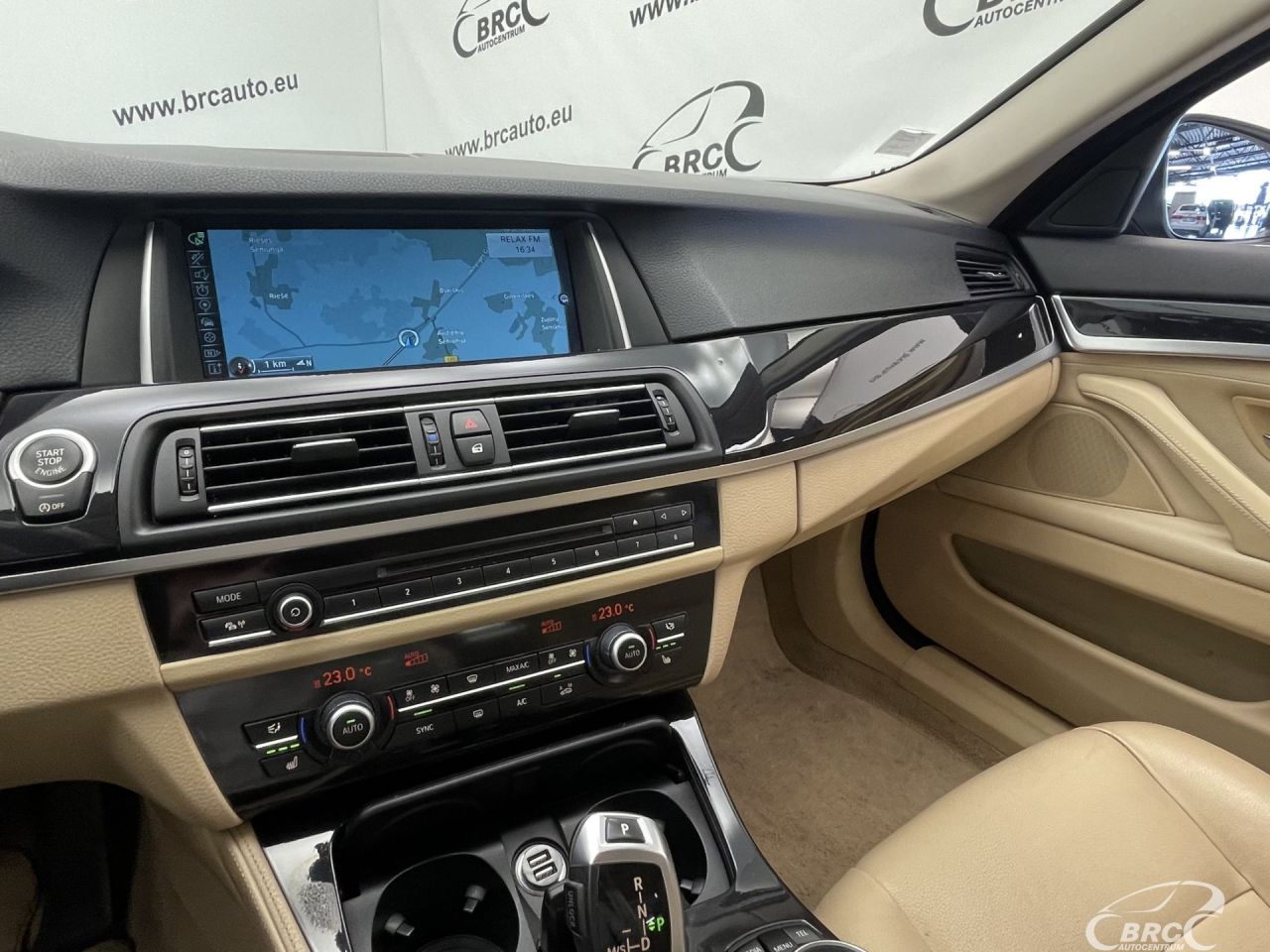 BMW 520 | 24