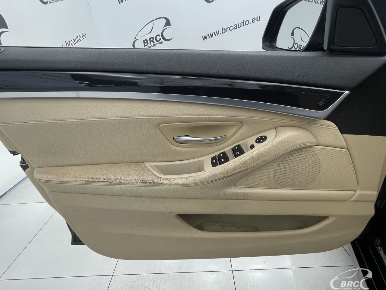 BMW 520 | 18