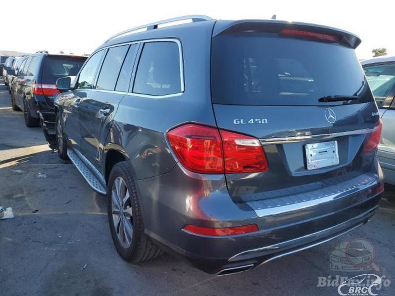 Mercedes-Benz GL450 | 53
