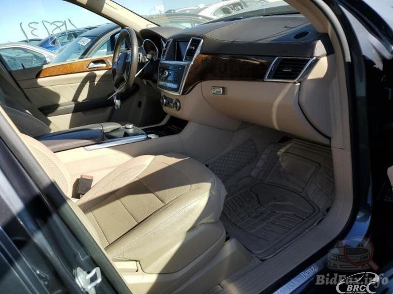 Mercedes-Benz GL450 | 55