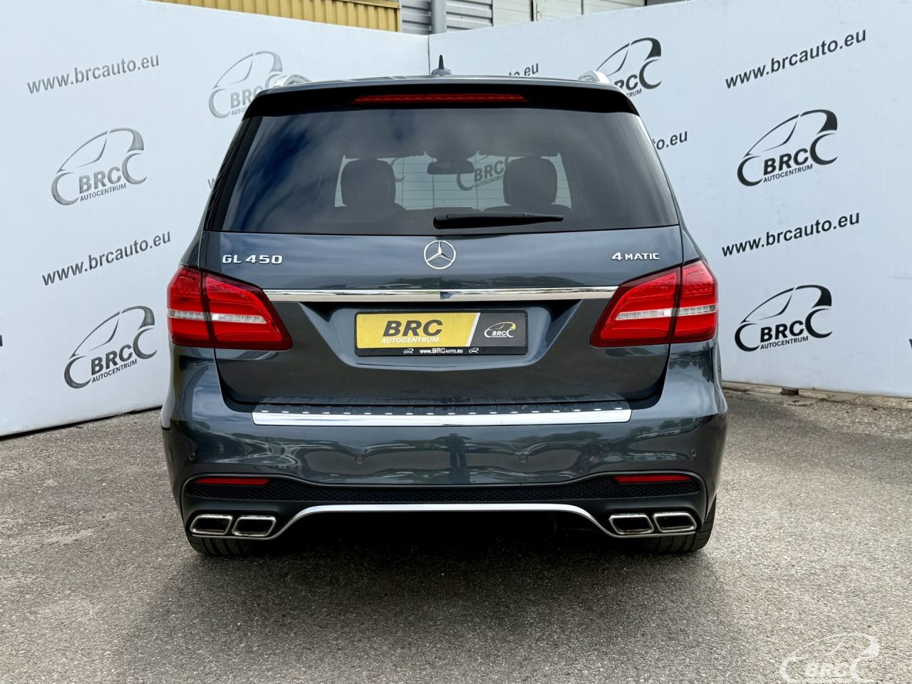 Mercedes-Benz GL450 | 46