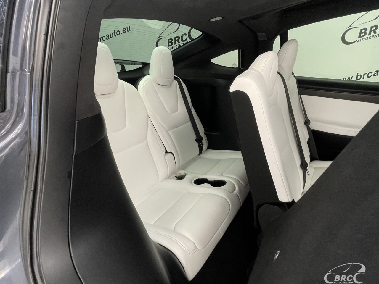 Tesla Model X | 11