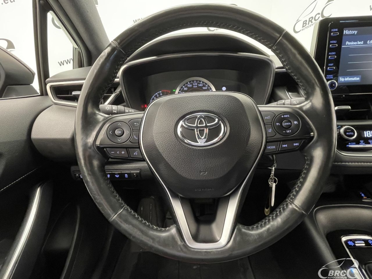 Toyota Corolla | 28