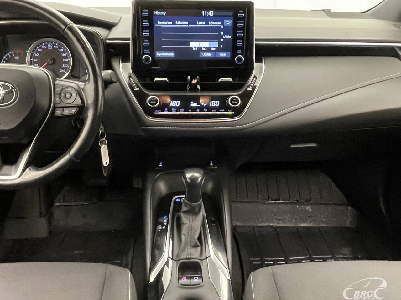 Toyota Corolla | 13