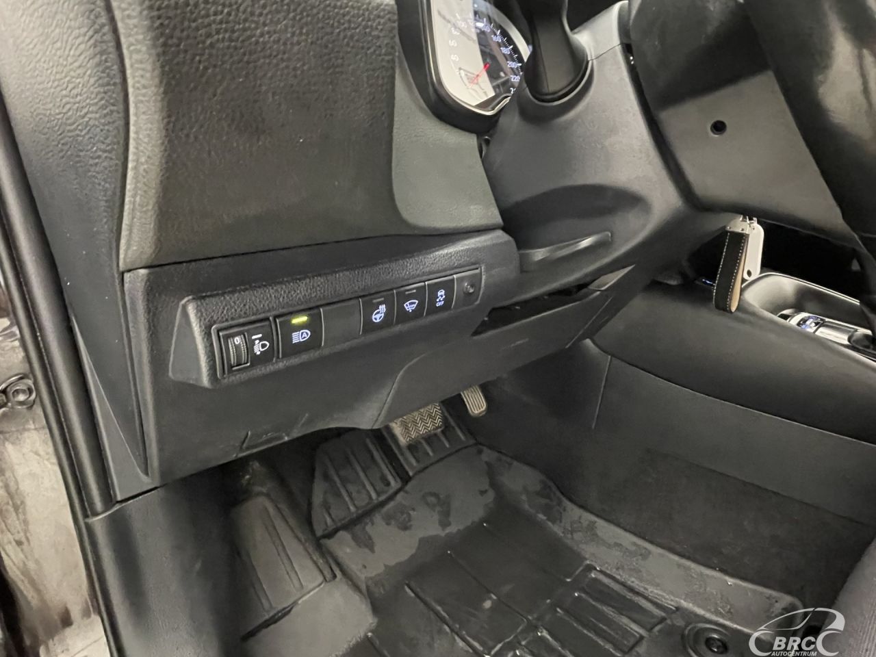 Toyota Corolla | 23