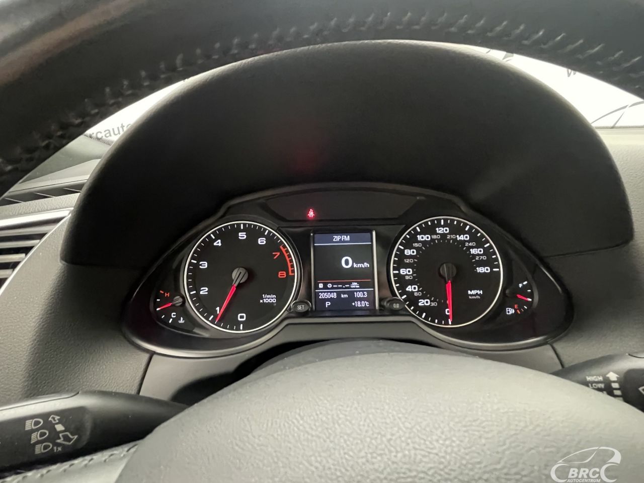 Audi Q5 | 32