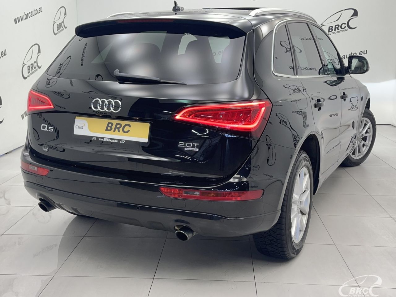 Audi Q5 | 44