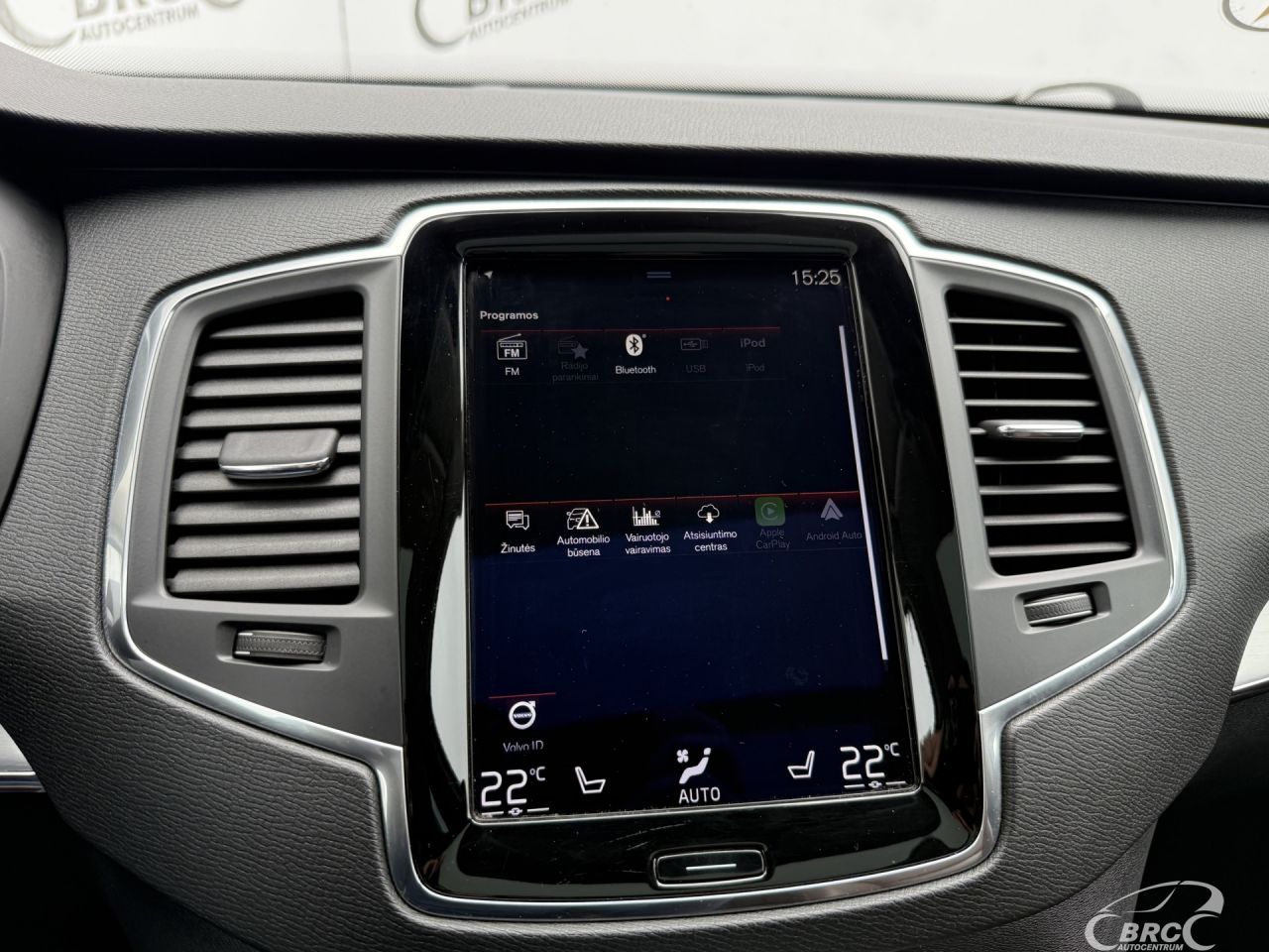Volvo XC90 | 42