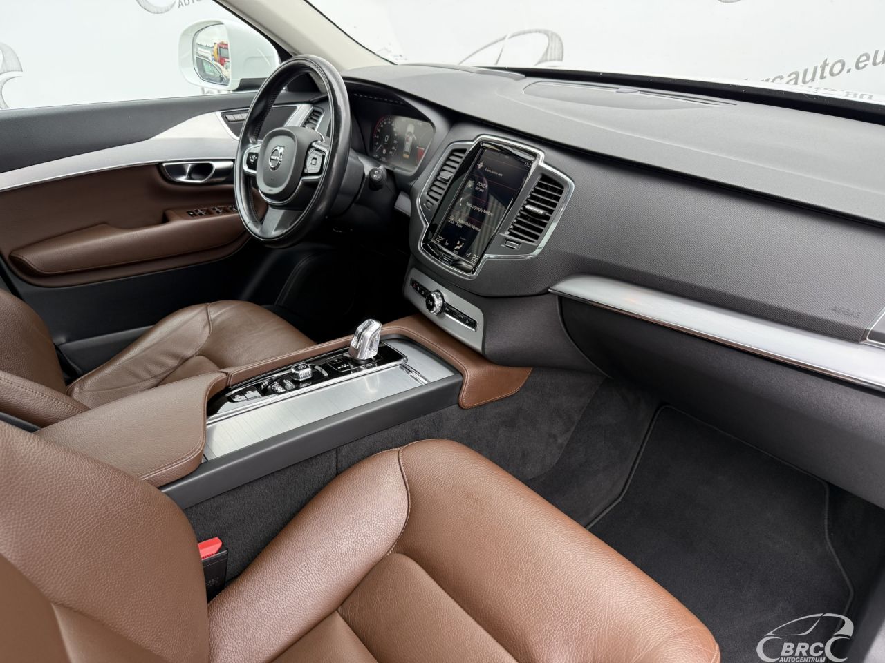 Volvo XC90 | 7