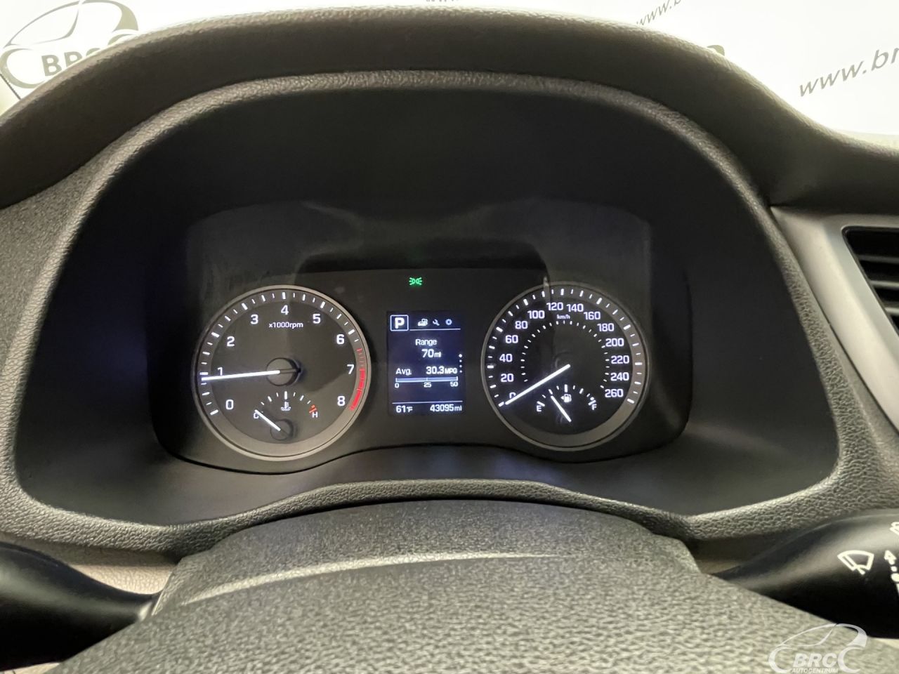 Hyundai Tucson | 27