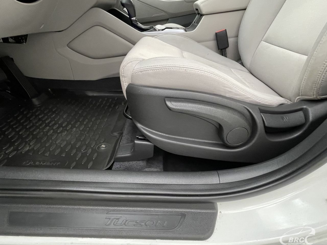 Hyundai Tucson | 20