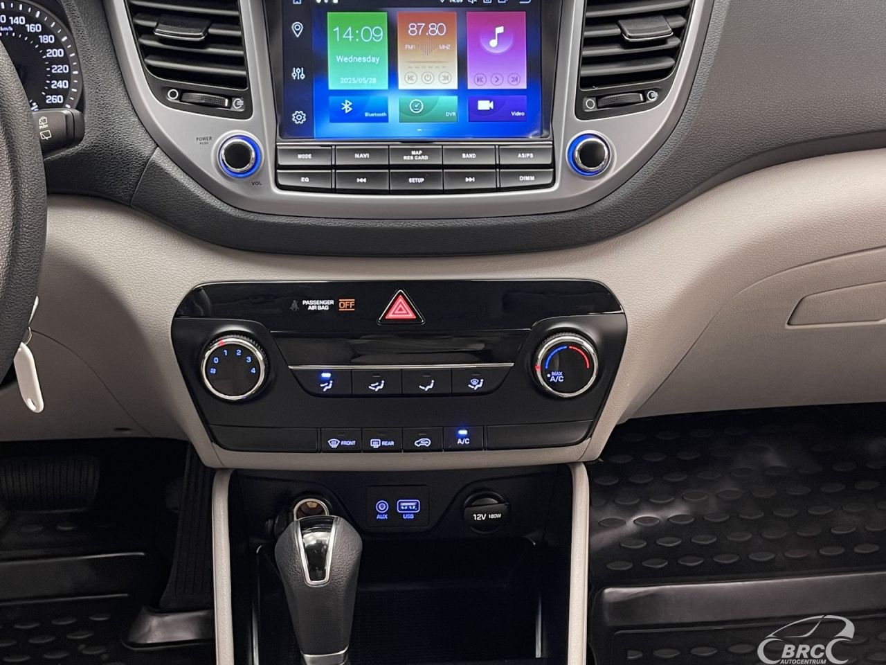 Hyundai Tucson | 15