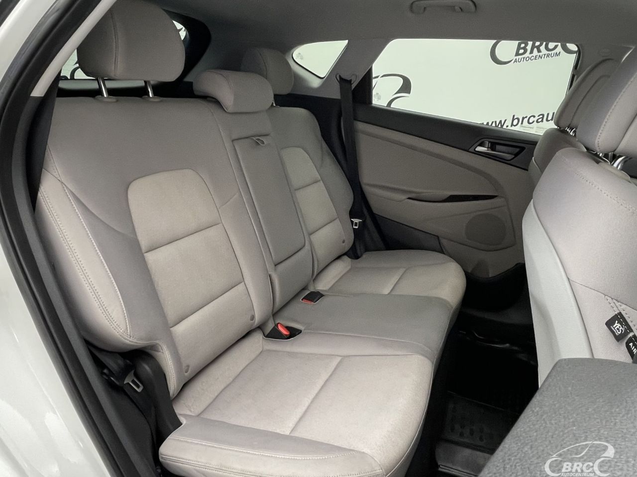 Hyundai Tucson | 10