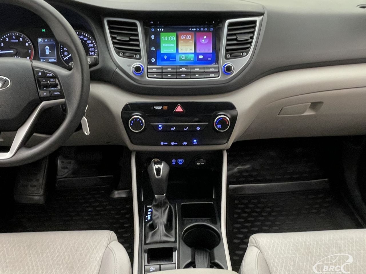 Hyundai Tucson | 13