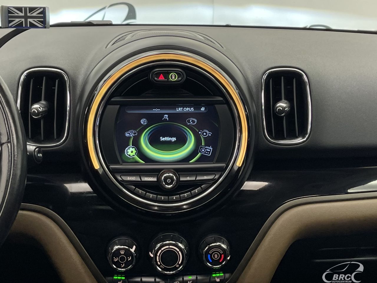 Mini Countryman | 27