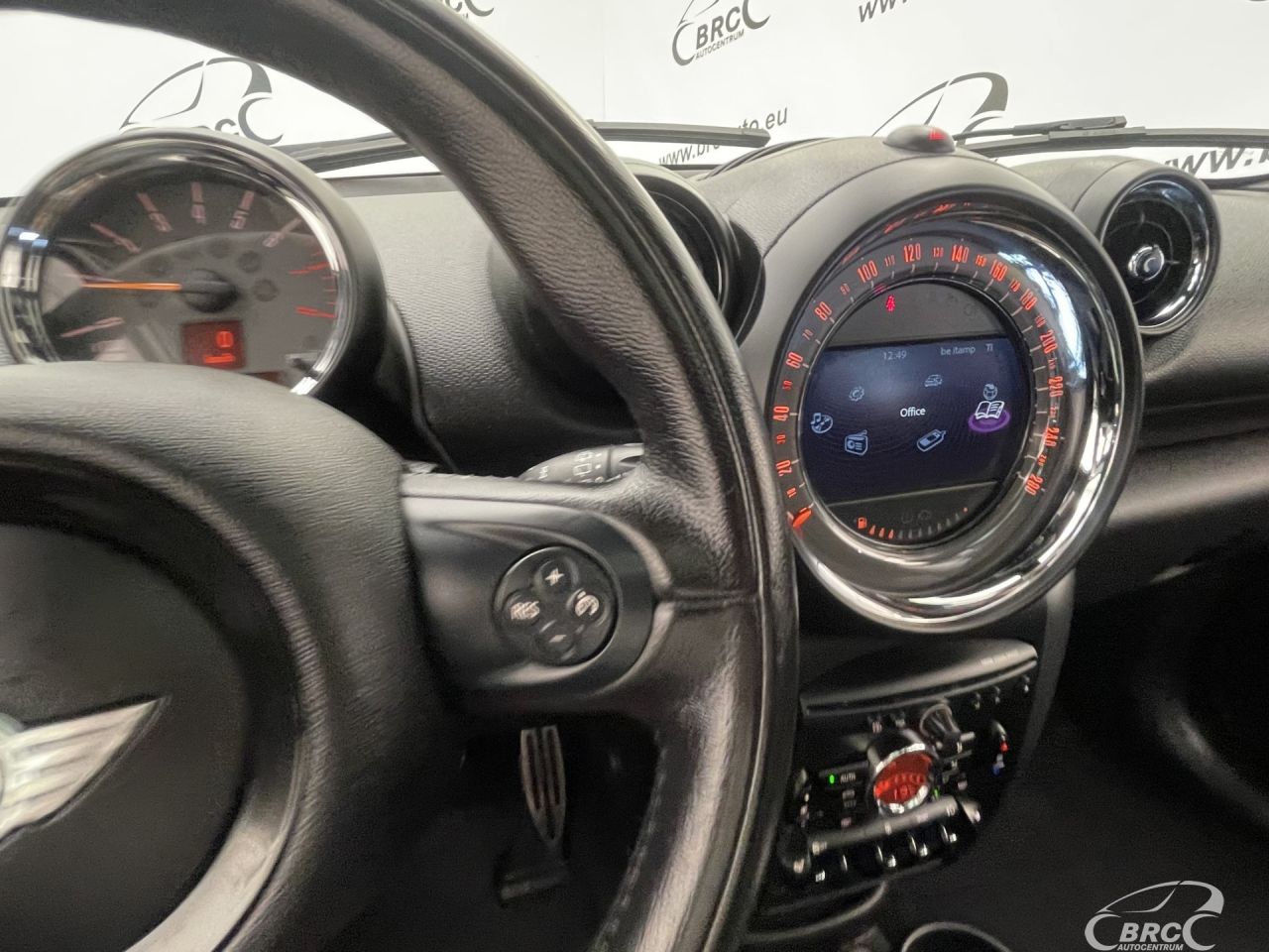 Mini Countryman | 51