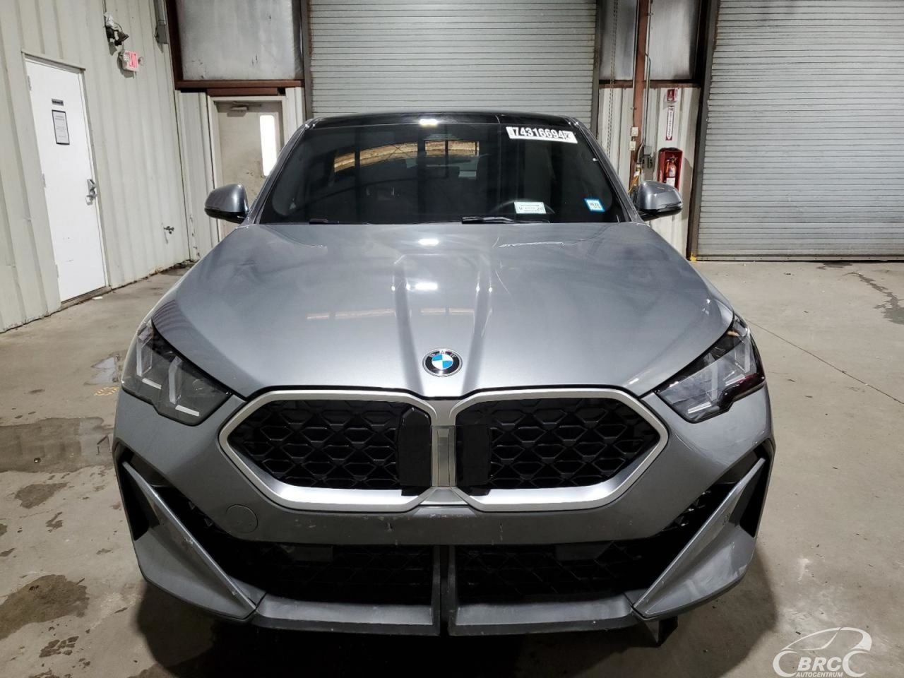 BMW X2 | 44
