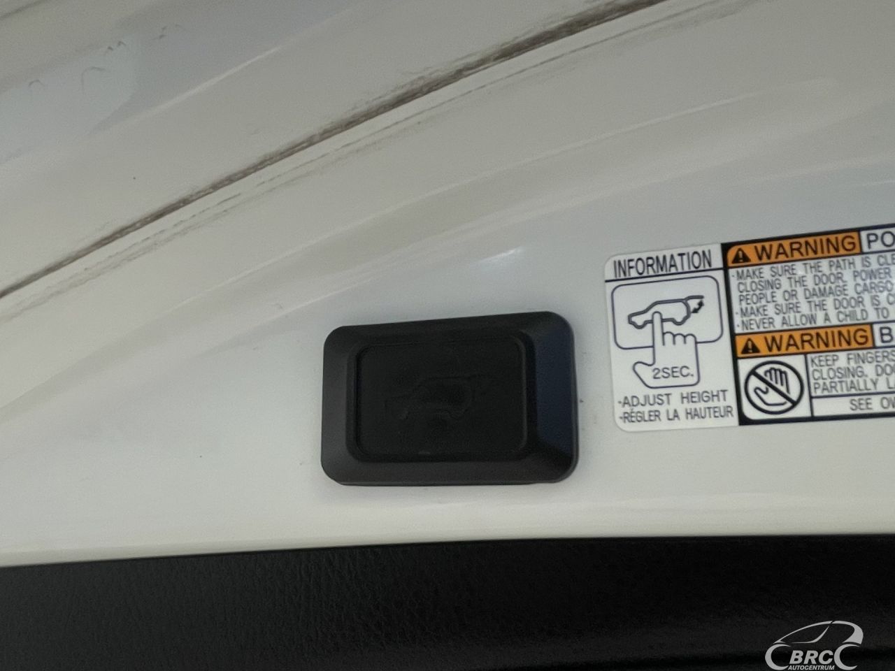 Toyota RAV4 | 50