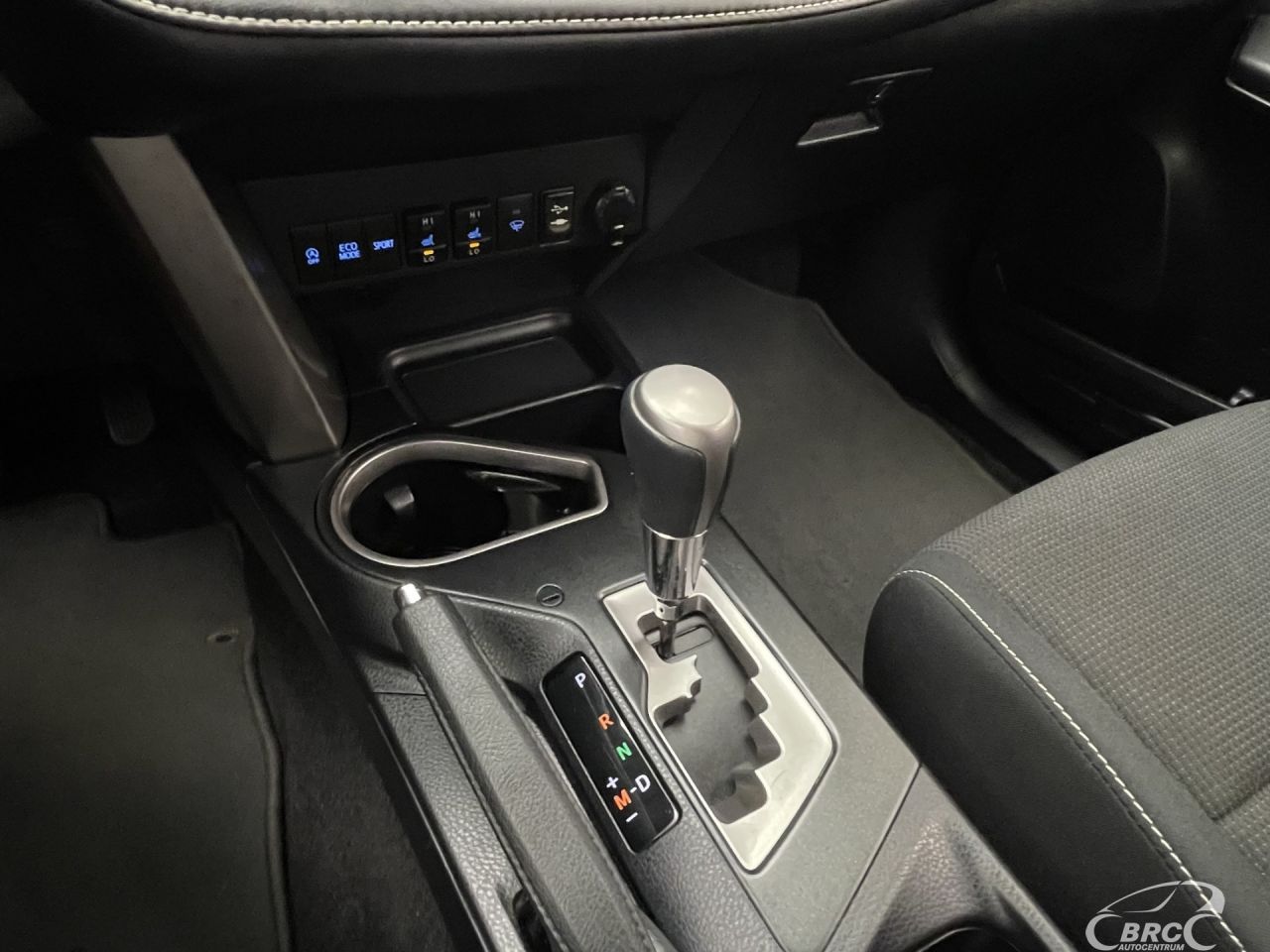 Toyota RAV4 | 26