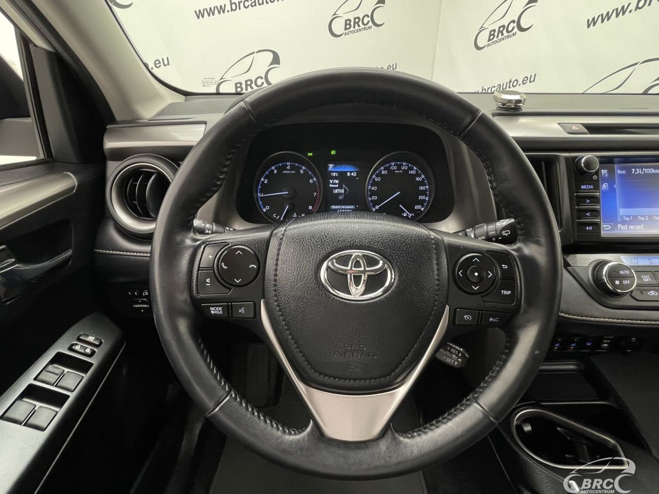 Toyota RAV4 | 30
