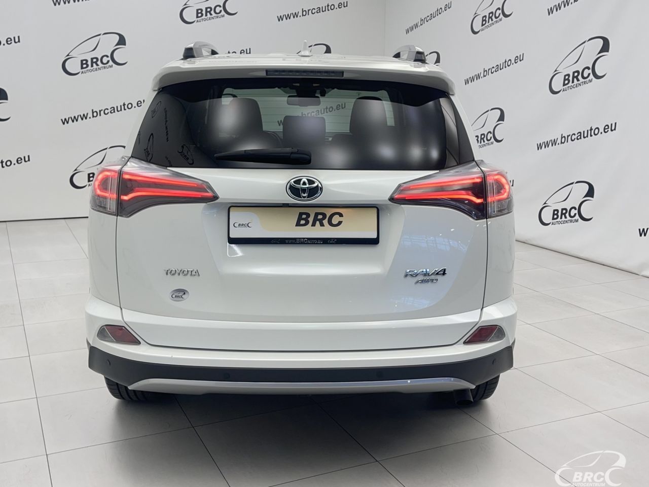 Toyota RAV4 | 54
