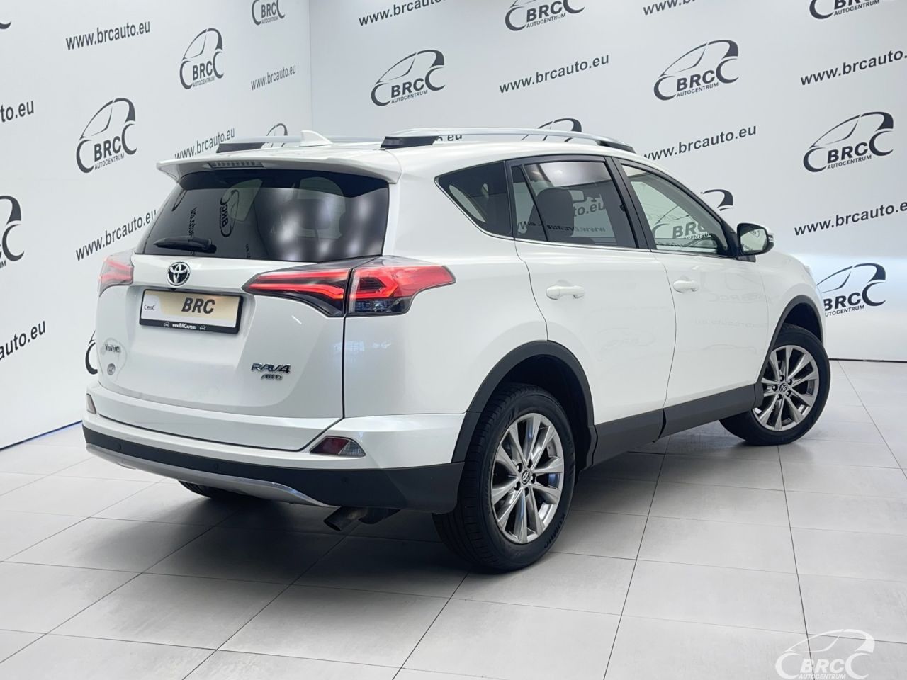 Toyota RAV4 | 1