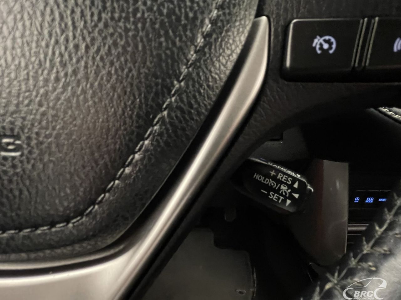 Toyota RAV4 | 33