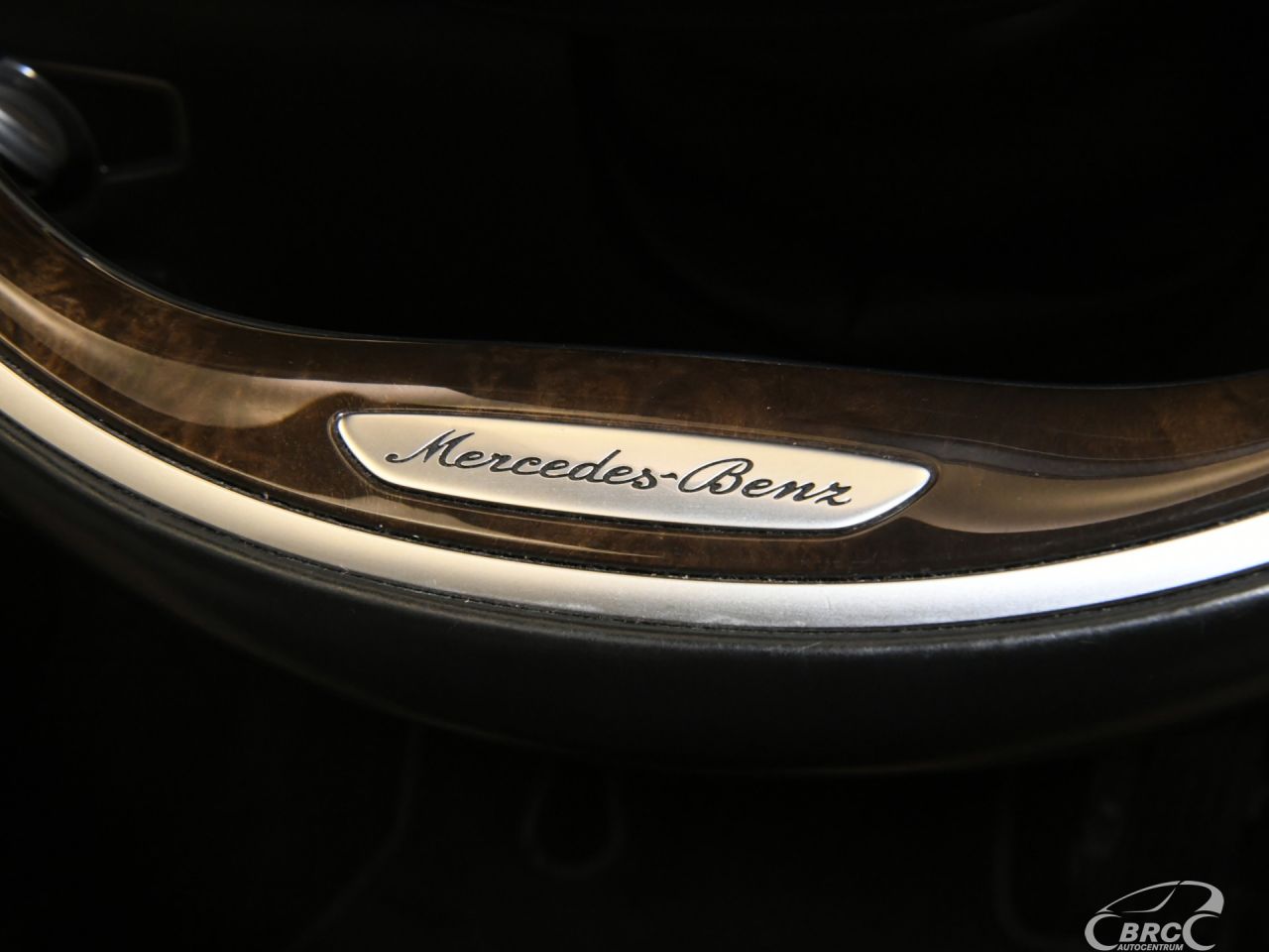 Mercedes-Benz S350 | 32