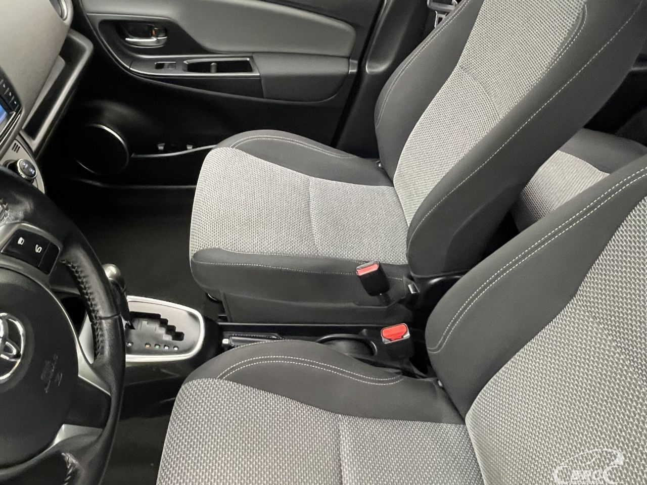 Toyota Yaris | 22